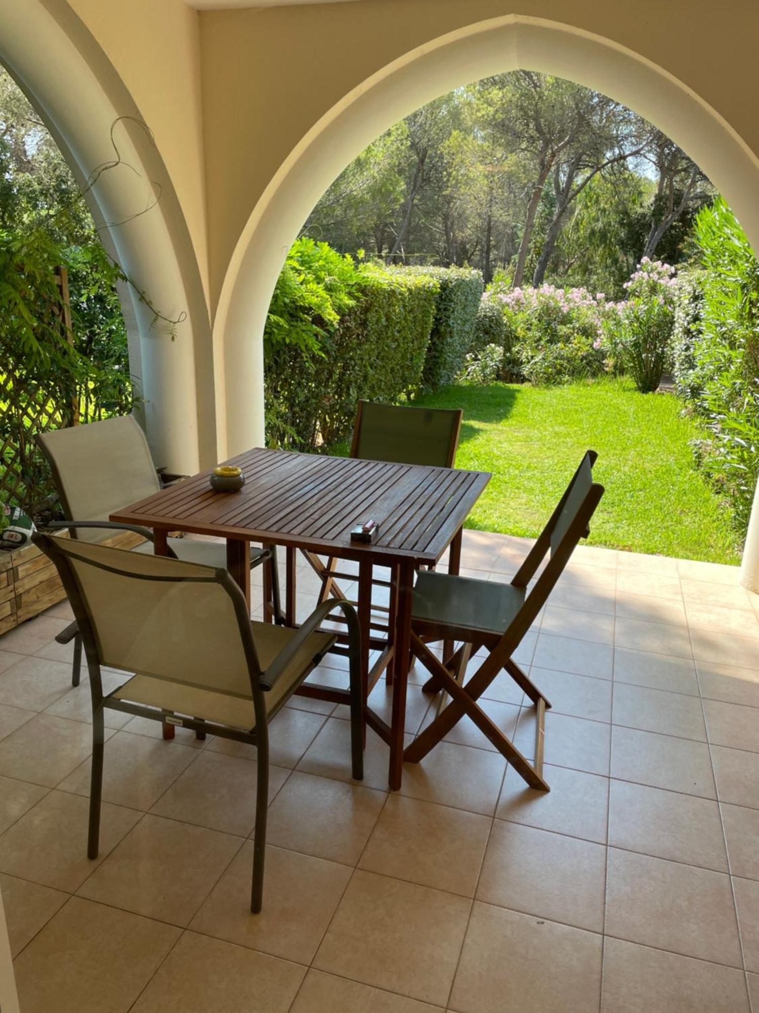 2 Pieces Saint Raphael Renove, Classe 4 Etoiles, 100 M Plages, Piscine, Tennis, Parc, Terrasse, Jardin Privatif Buitenkant foto